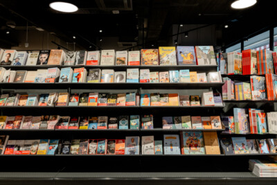 Pitch 25 shelving displaying books and publications in specialty retail bookstore